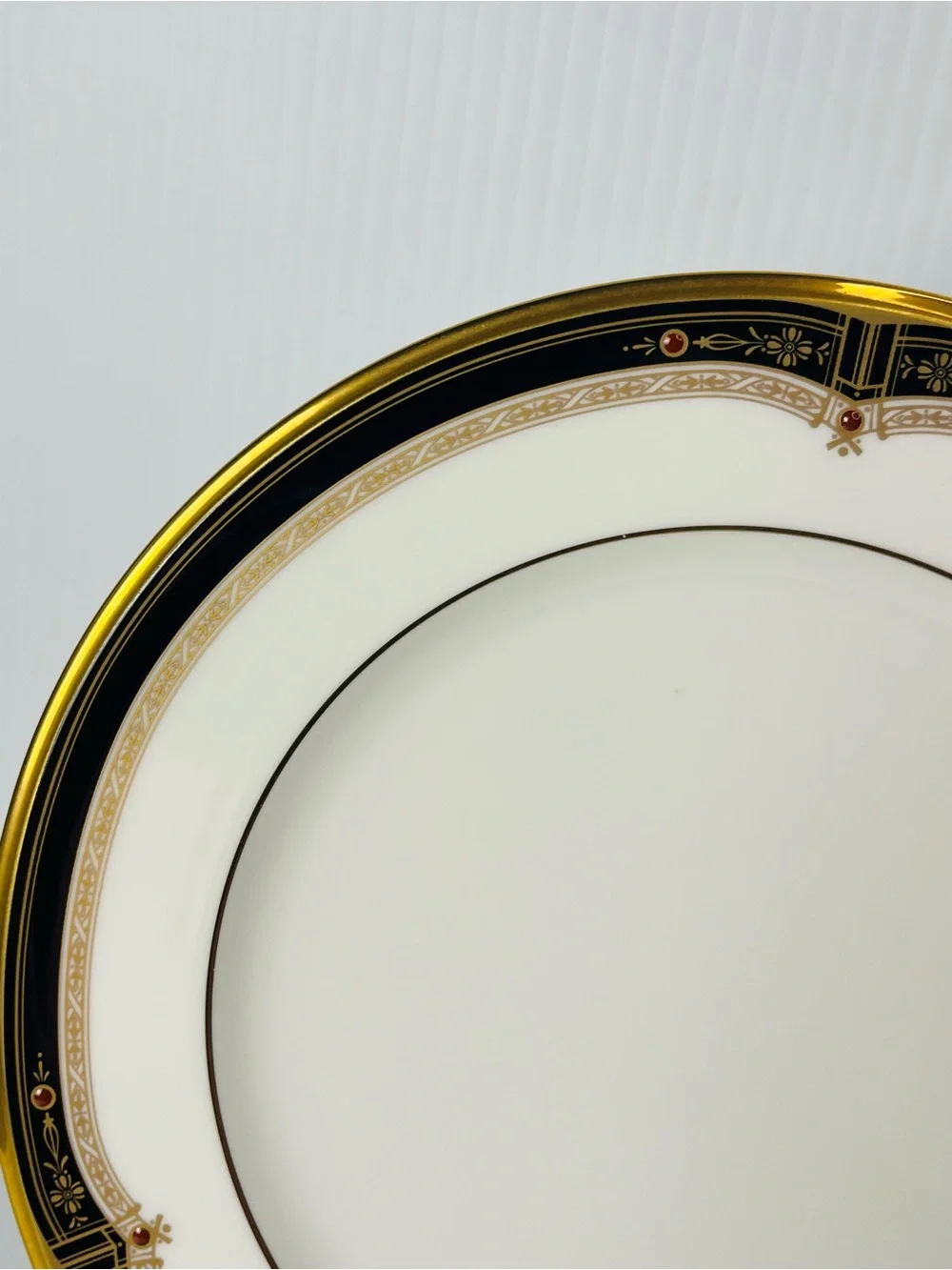 Noritake Bone China GOLD AND SABLE 9758 Salad Plate